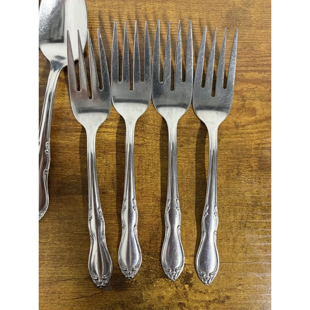 simeon l george h rogers oneida Silverware Lot Of 5 Spoons 4 Forks